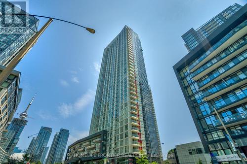 1903 - 85 Queens Wharf Road, Toronto (Waterfront Communities), ON - Outdoor With Facade