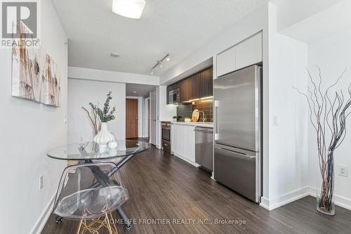 1903 - 85 Queens Wharf Road, Toronto (Waterfront Communities), ON - Indoor Photo Showing Kitchen With Stainless Steel Kitchen