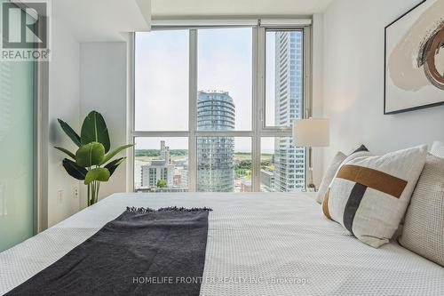 1903 - 85 Queens Wharf Road, Toronto (Waterfront Communities), ON - Indoor