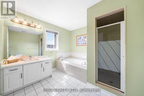 3023 Mcdowell Drive, Mississauga (Churchill Meadows), ON - Indoor Photo Showing Bathroom