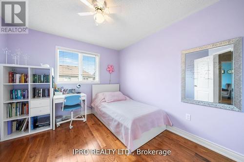 3023 Mcdowell Drive, Mississauga (Churchill Meadows), ON - Indoor Photo Showing Bedroom