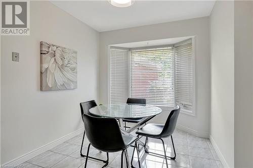 85 Beasley Crescent Unit# 7, Cambridge, ON - Indoor Photo Showing Dining Room