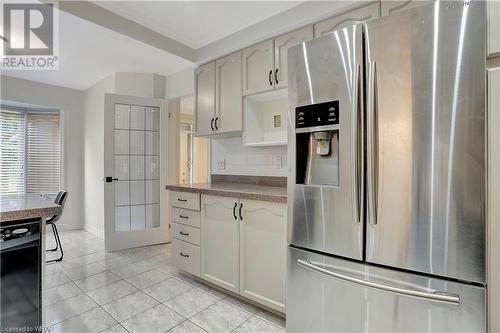 85 Beasley Crescent Unit# 7, Cambridge, ON - Indoor Photo Showing Kitchen