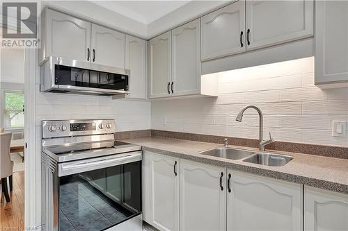 85 Beasley Crescent Unit# 7, Cambridge, ON - Indoor Photo Showing Kitchen With Double Sink