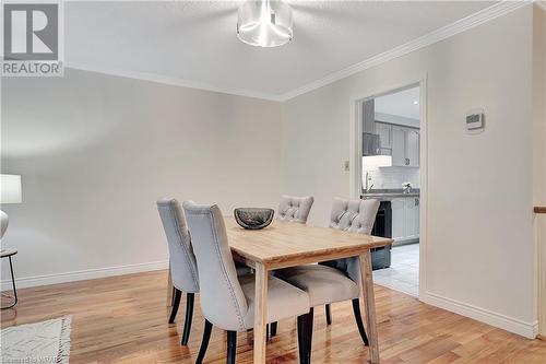 85 Beasley Crescent Unit# 7, Cambridge, ON - Indoor Photo Showing Dining Room