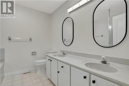 85 Beasley Crescent Unit# 7, Cambridge, ON - Indoor Photo Showing Bathroom