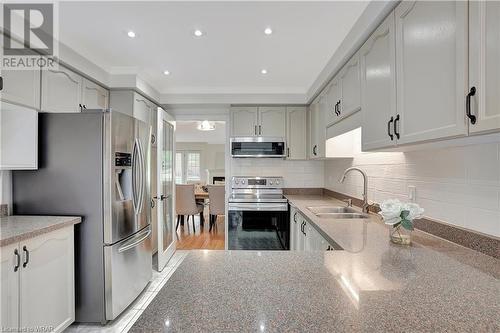 85 Beasley Crescent Unit# 7, Cambridge, ON - Indoor Photo Showing Kitchen With Double Sink With Upgraded Kitchen