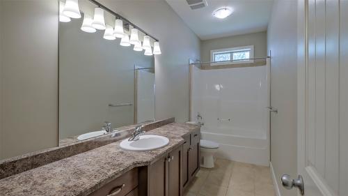 2036 Sunview Drive, West Kelowna, BC - Indoor Photo Showing Bathroom