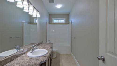 2036 Sunview Drive, West Kelowna, BC - Indoor Photo Showing Bathroom