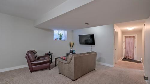 2036 Sunview Drive, West Kelowna, BC - Indoor