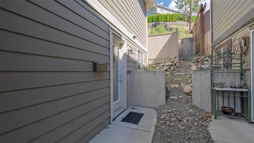 2036 Sunview Drive, West Kelowna, BC - Outdoor With Exterior