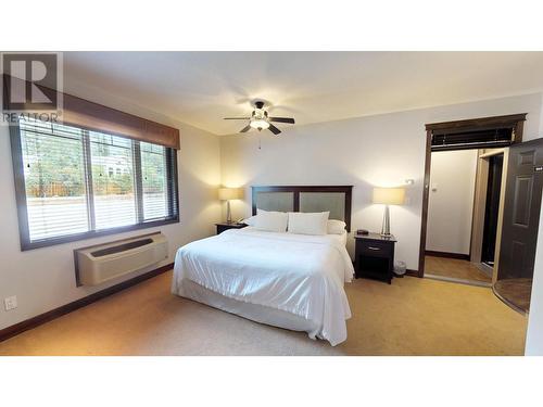 800 Bighorn Boulevard Unit# 816 C, Radium Hot Springs, BC - Indoor Photo Showing Bedroom