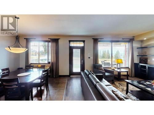 800 Bighorn Boulevard Unit# 816 C, Radium Hot Springs, BC - Indoor