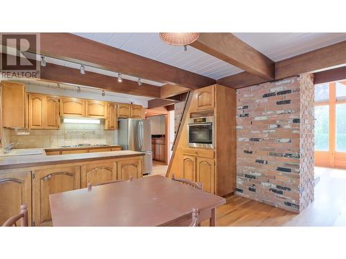 1105 Arawana Road, Naramata, BC - Indoor Photo Showing Kitchen