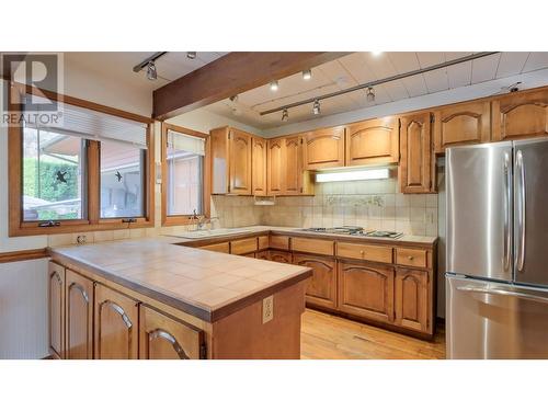 1105 Arawana Road, Naramata, BC - Indoor Photo Showing Kitchen