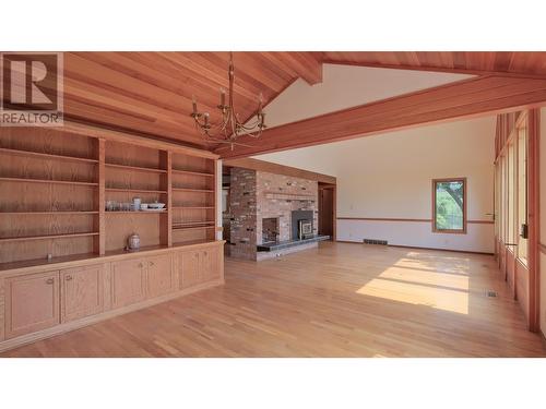 1105 Arawana Road, Naramata, BC - Indoor With Fireplace