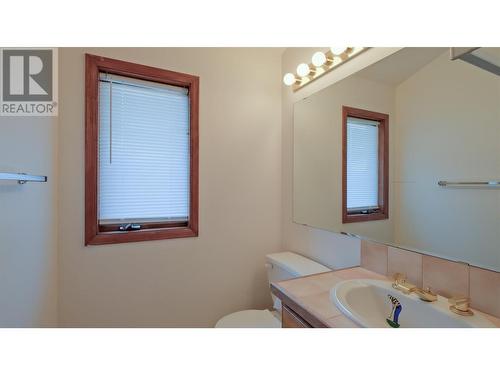 1105 Arawana Road, Naramata, BC - Indoor Photo Showing Bathroom