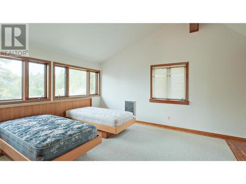 1105 Arawana Road, Naramata, BC - Indoor Photo Showing Bedroom