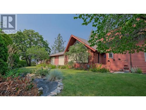 1105 Arawana Road, Naramata, BC - Outdoor