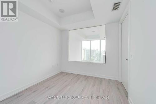 2207 - 77 Shuter Street, Toronto, ON - Indoor Photo Showing Other Room