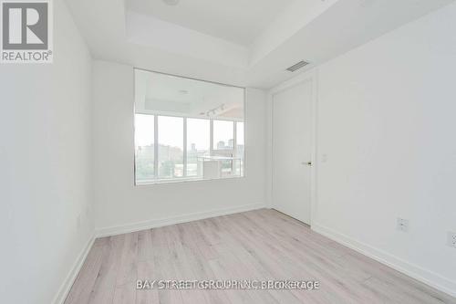 2207 - 77 Shuter Street, Toronto, ON - Indoor Photo Showing Other Room