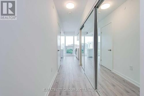 2207 - 77 Shuter Street, Toronto, ON - Indoor Photo Showing Other Room