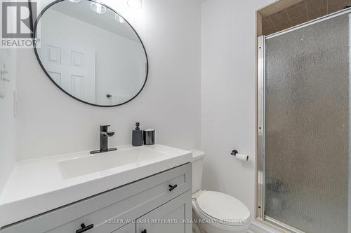 35 Philpott Gardens, Toronto (East End-Danforth), ON - Indoor Photo Showing Bathroom