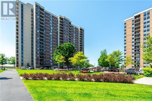 1707 - 301 Frances Avenue, Hamilton (Stoney Creek), ON - Outdoor With Facade