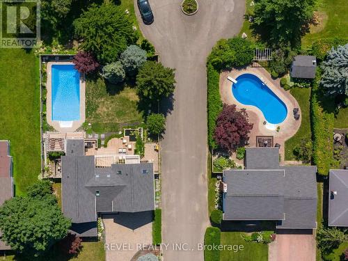 698 Rye Street, Niagara-On-The-Lake, ON - Outdoor With In Ground Pool With Deck Patio Veranda With View