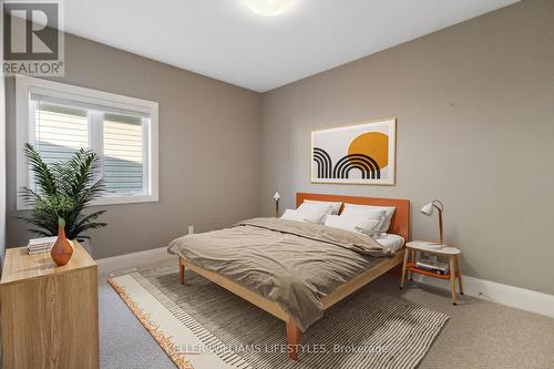 6630 Upper Canada Crossing, London, ON - Indoor Photo Showing Bedroom