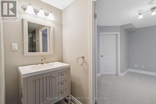 6630 Upper Canada Crossing, London, ON - Indoor Photo Showing Bathroom