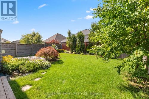 6630 Upper Canada Crossing, London, ON - Outdoor