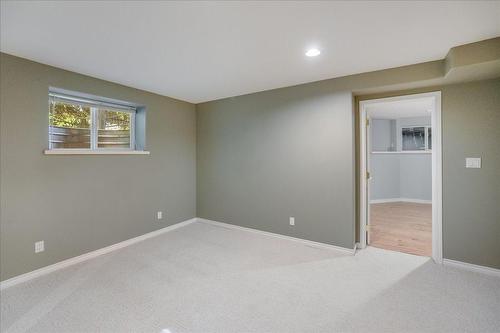 3071 Heddle Road, Nelson, BC - Indoor Photo Showing Other Room