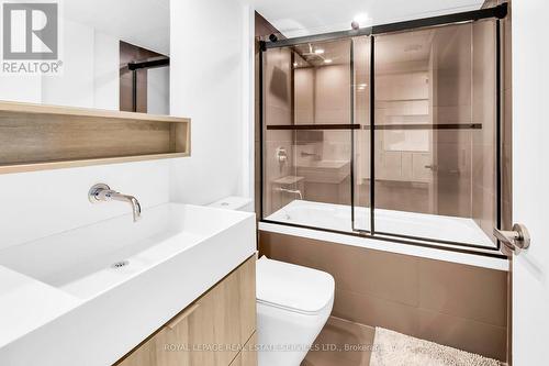 704 - 5 Soudan Avenue, Toronto (Mount Pleasant West), ON - Indoor Photo Showing Bathroom