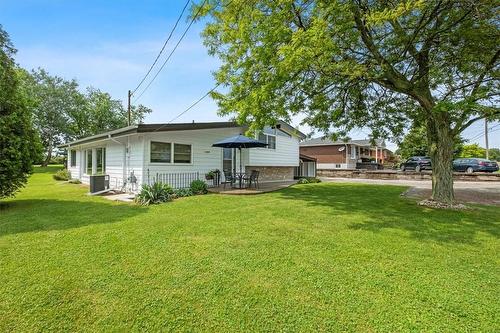 3202 Trinity Church Road, Hamilton, ON - Outdoor