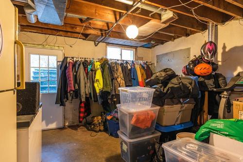 2704 Columbia Avenue, Castlegar, BC - Indoor Photo Showing Basement