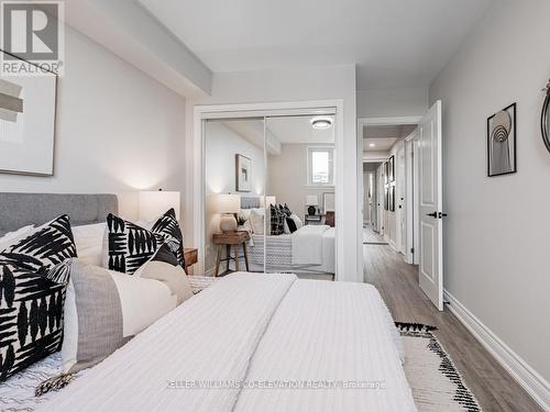 1309 - 240 Scarlett Road, Toronto (Rockcliffe-Smythe), ON - Indoor Photo Showing Bedroom