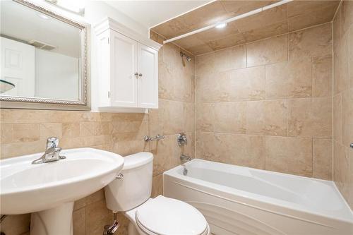 Basement Bathroom - 98 Holmes Avenue, Hamilton, ON - Indoor Photo Showing Bathroom