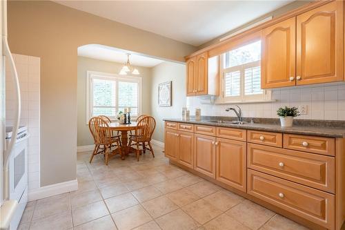 Kitchen - 98 Holmes Avenue, Hamilton, ON - Indoor Photo Showing Kitchen With Double Sink