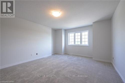 357 Kennington Way, London, ON - Indoor Photo Showing Other Room