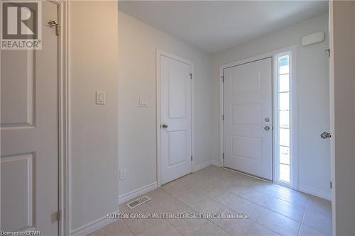 357 Kennington Way, London, ON - Indoor Photo Showing Other Room