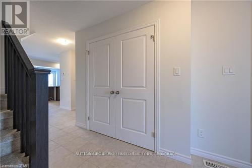 357 Kennington Way, London, ON - Indoor Photo Showing Other Room