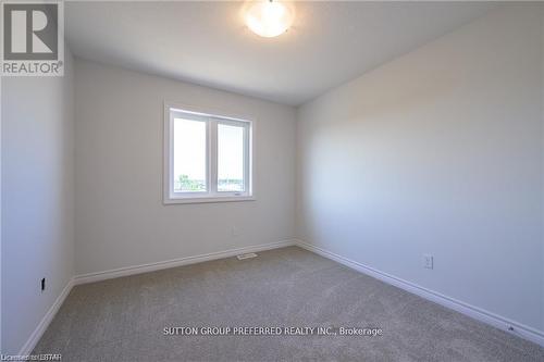 357 Kennington Way, London, ON - Indoor Photo Showing Other Room