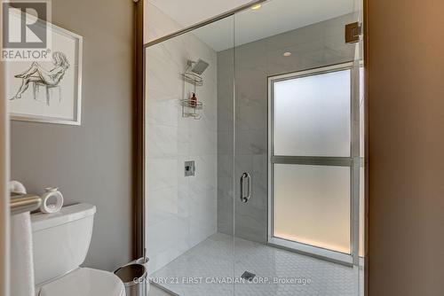 1318 Red Pine Crossing, London, ON - Indoor Photo Showing Bathroom