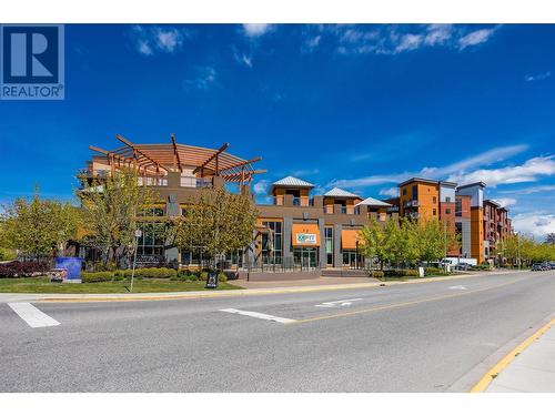 654 Cook Road Unit# 418, Kelowna, BC - Outdoor