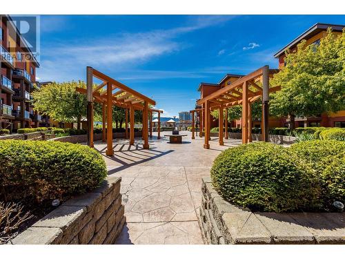 654 Cook Road Unit# 418, Kelowna, BC - Outdoor