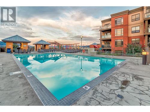 654 Cook Road Unit# 418, Kelowna, BC - Outdoor With In Ground Pool