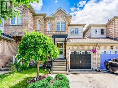 8 Thunderbird Trail, Brampton (Sandringham-Wellington), ON - Outdoor With Facade