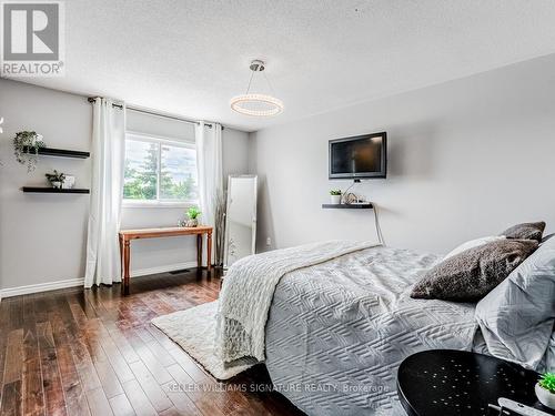 8 Thunderbird Trail, Brampton (Sandringham-Wellington), ON - Indoor Photo Showing Bedroom