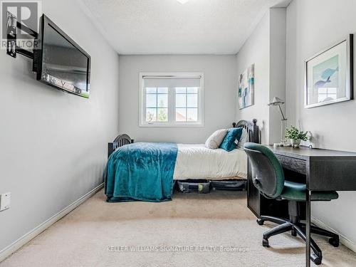 8 Thunderbird Trail, Brampton (Sandringham-Wellington), ON - Indoor Photo Showing Bedroom